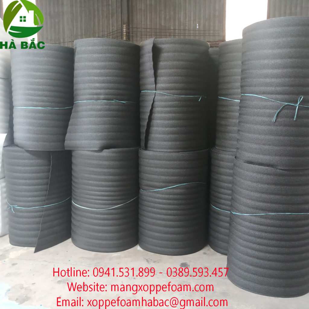 Màng xốp pe foam màu đen